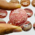 29-pieces-high-quality-rhodochrosite-round-plate-diy-pendant-wholesale-crystals-489556