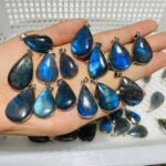 62-pieces-high-quality-labradorite-pendant-charm-wholesale-crystals-358709