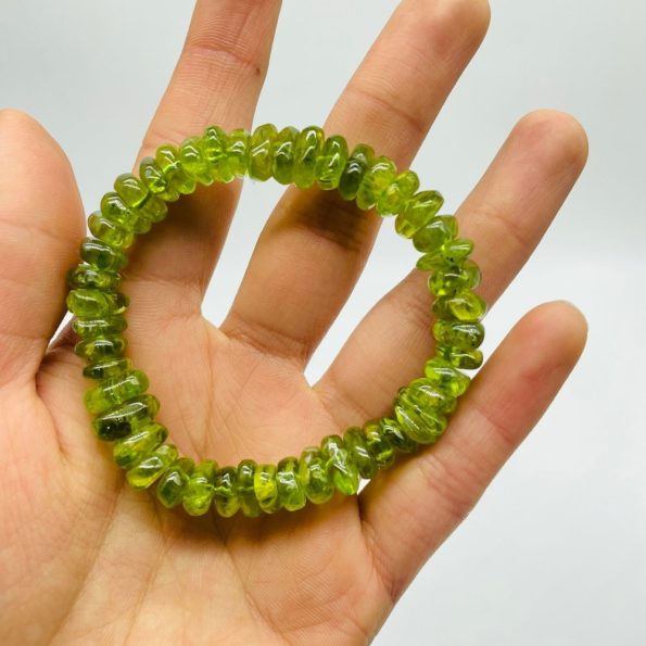 High Grade Peridot Bracelet (HGUB13)