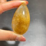 super-clear-gold-rutilated-quartz-teardrop-pendant-wholesale-crystals-902450