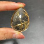 titanium-gold-rutile-quartz-teardrop-pendant-wholesale-crystals-991000