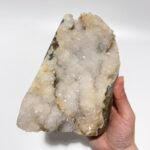 beautiful-crystal-quartz-cluster-164472