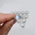 natural-sri-lanka-moonstone-ring-wholesale-wholesale-crystals-755434