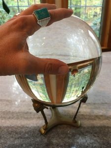 Crystal Ball Stands 2025: A Trend That's Set to Last