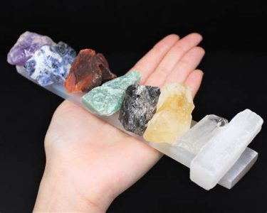 Red Crystal Rock VS Clear Crystal Rock: 2025 Market Insights