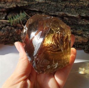 Crystal Agate: 2025 VS Gemstone Jewel in 21st Century